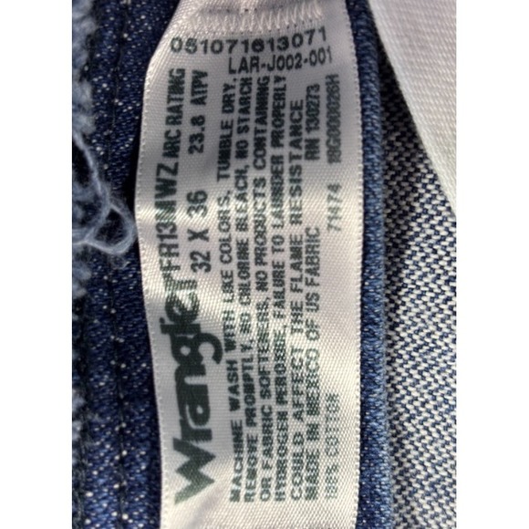 Wrangler FR Jeans Men 32x36 Blue Flame Resistant Relaxed Straight Leg FR13MWZ - Picture 3 of 7